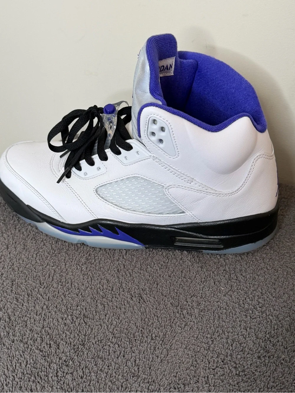 Air Jordan 5 Retro “Concord” White/Purple- Men’s size 11
